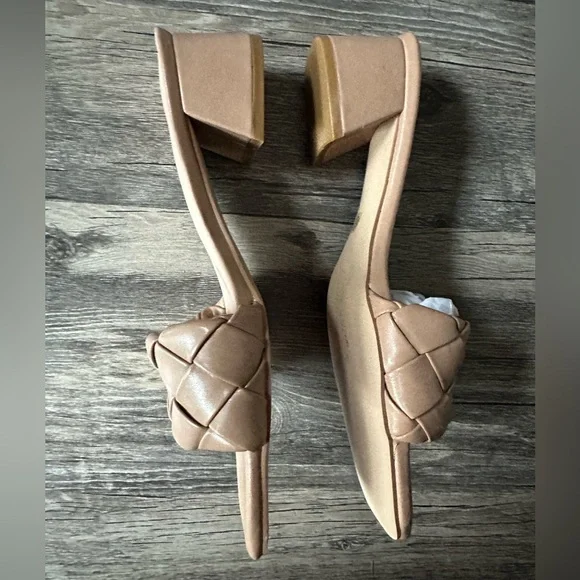 Tan weave slide kitten heel - Picture 3 of 4